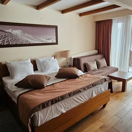 Vucko Private Apartment With Balcony *