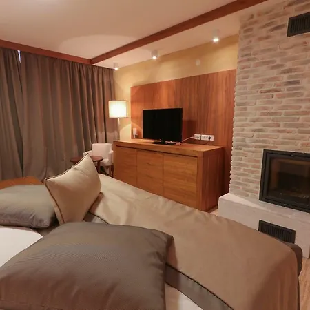 Vucko Private Apartment With Balcony Jahorina